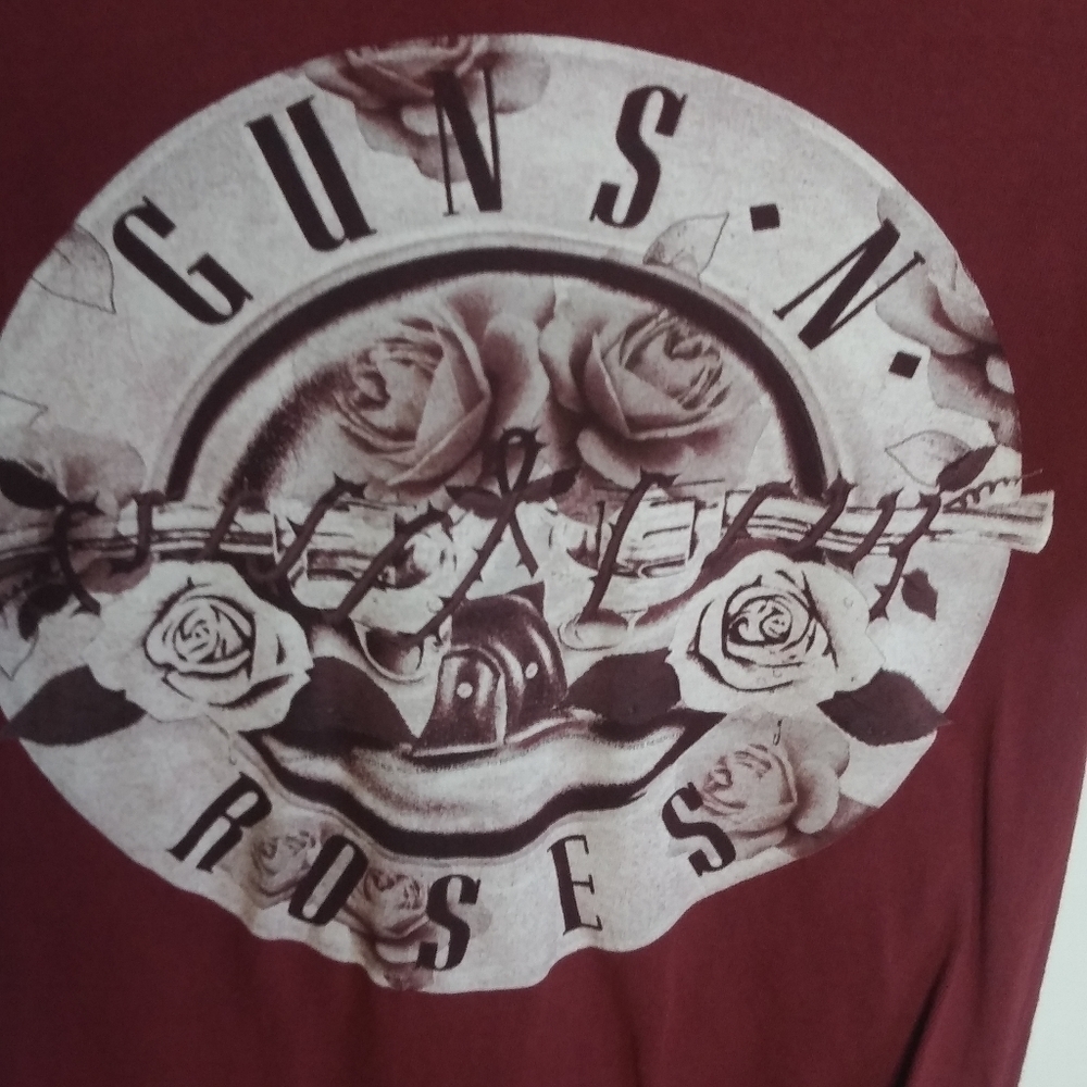 Bravado guns&roses tshirt size small